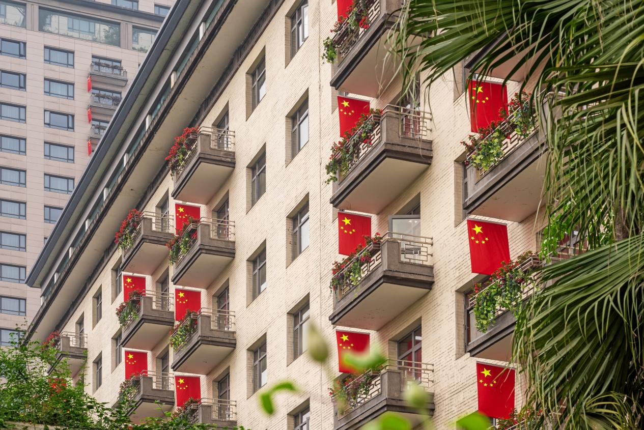 满弓紧弦 铆足干劲——省富联娱乐集团全面启动“百日攻坚”行动