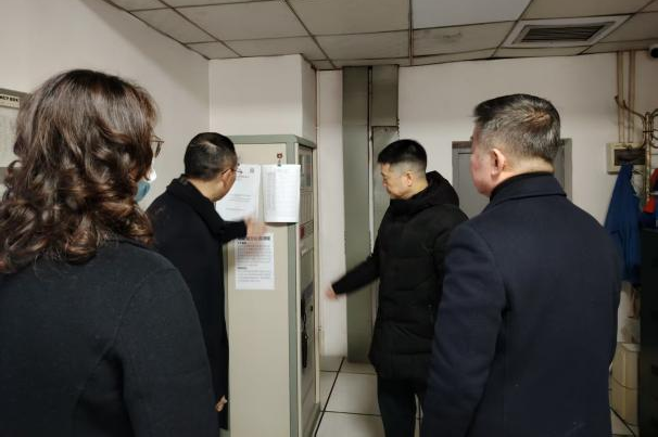 省富联娱乐集团党委书记、董事长游勇检查督导春节安全生产并看望慰问干部员工